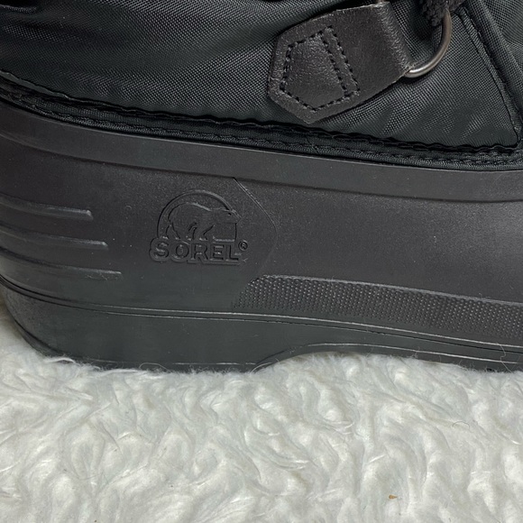 Sorel winter boots size 7 - Picture 5 of 8